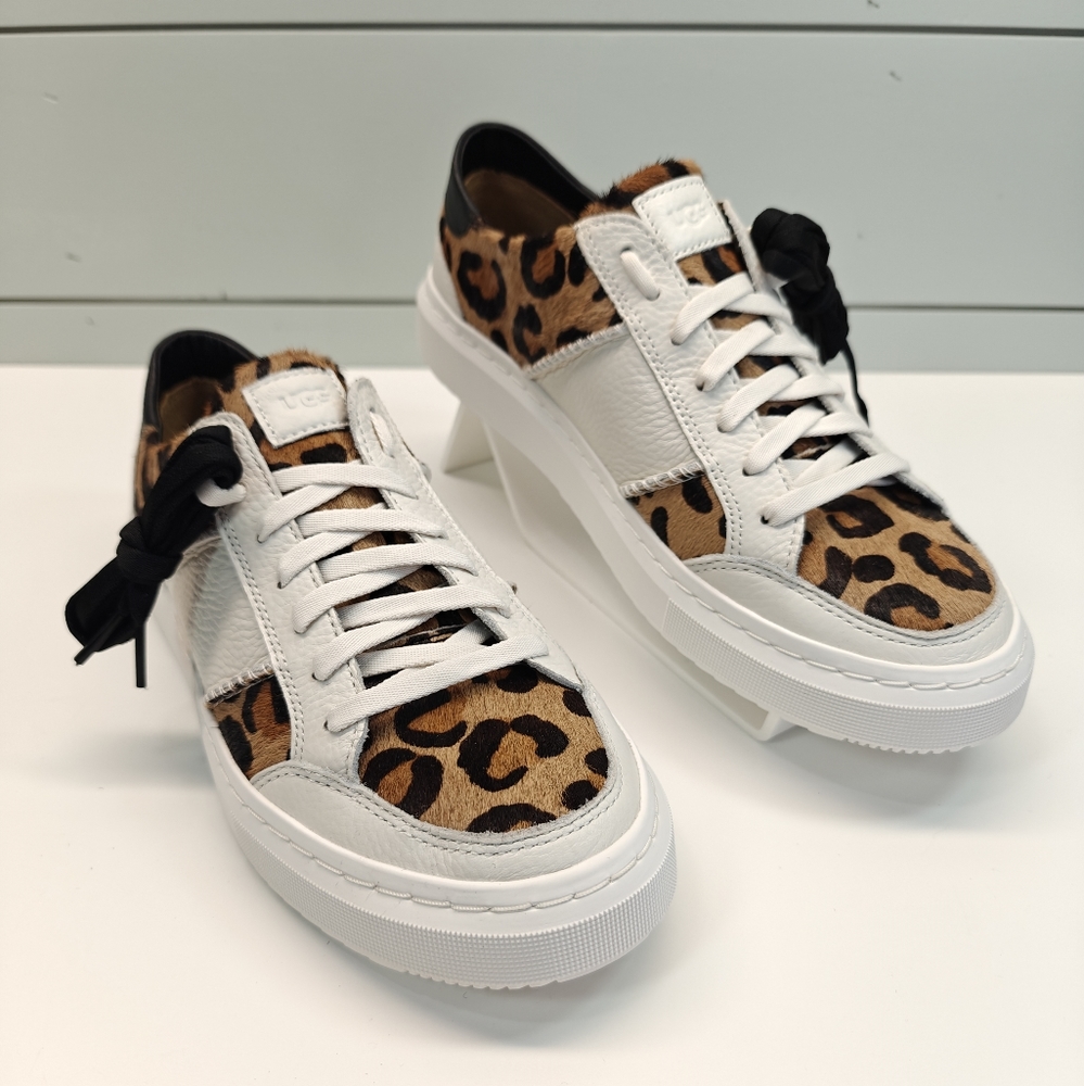 UGG Alameda Spotty Lace Up Leopard Leather Casual Sneakers size Women's 9
